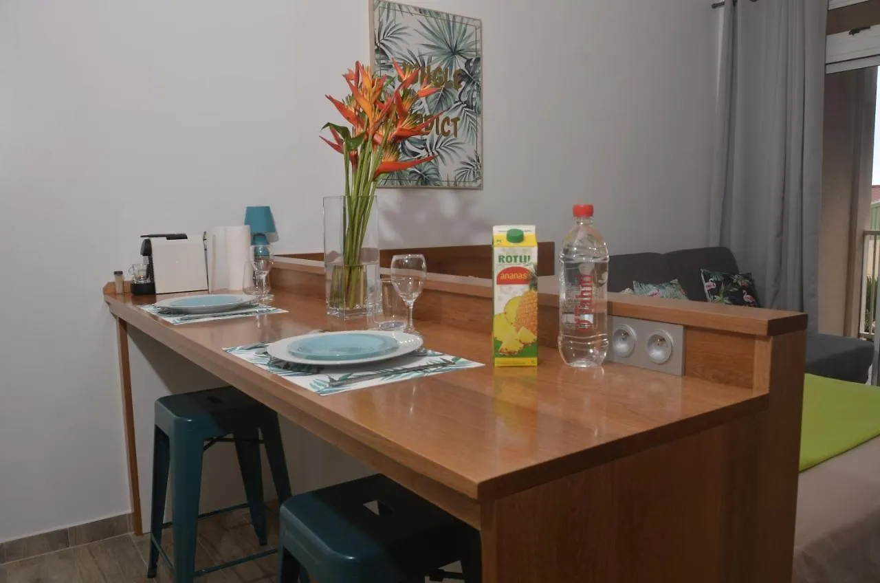 Tahiti Tropical Studio Apartment Papeete  Papeete (Tahiti)